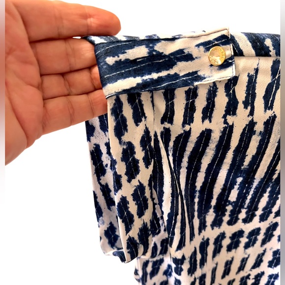 MICHAEL Michael Kors Blue White Tie Dye Style Print Polyester Blouse Sz M - Picture 8 of 11